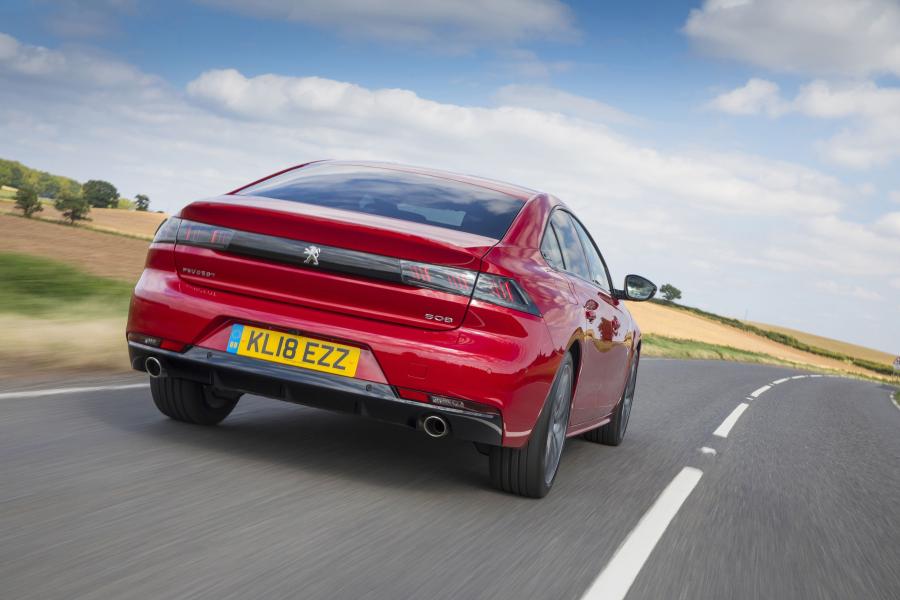  Peugeot 508 GT 2018 года  (UK) (фото 19 из 33)